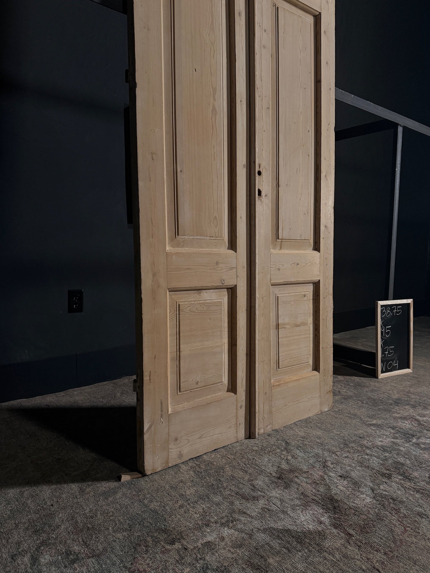 Antique Door - 38.75x95 - N04