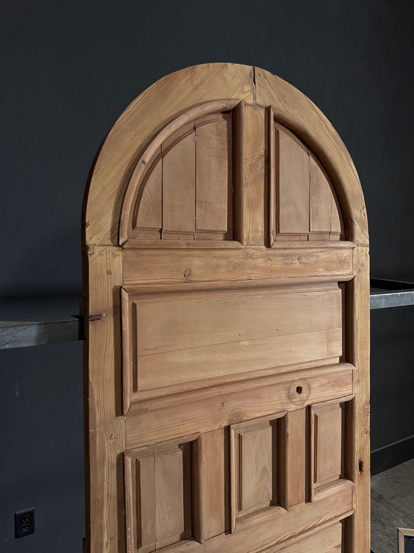 Antique 10 Panel Arched Solid Single Door - 36.5x85 - N504