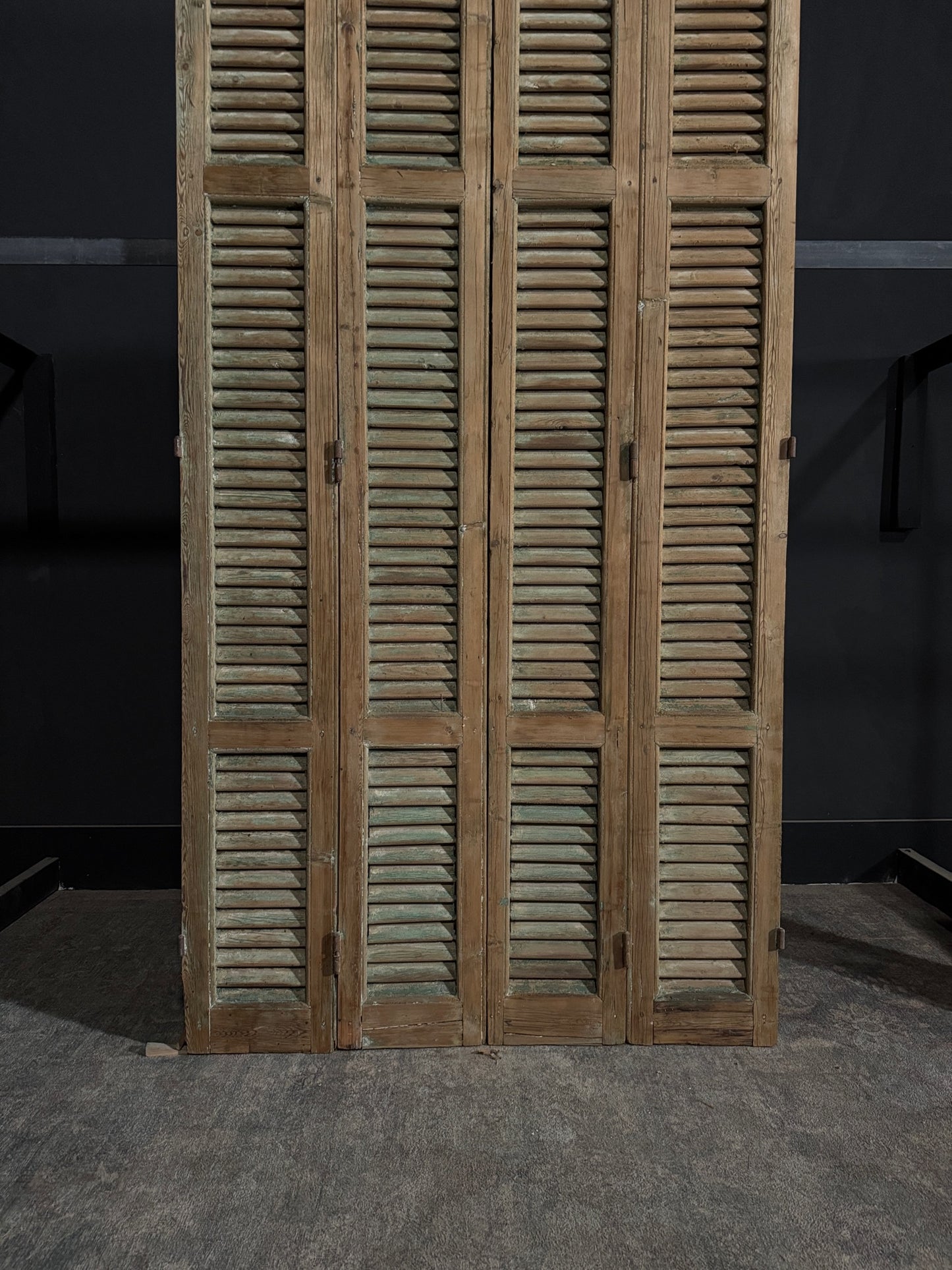 Antique Louvered Bi-Fold Doors - 44x85.5 - N306