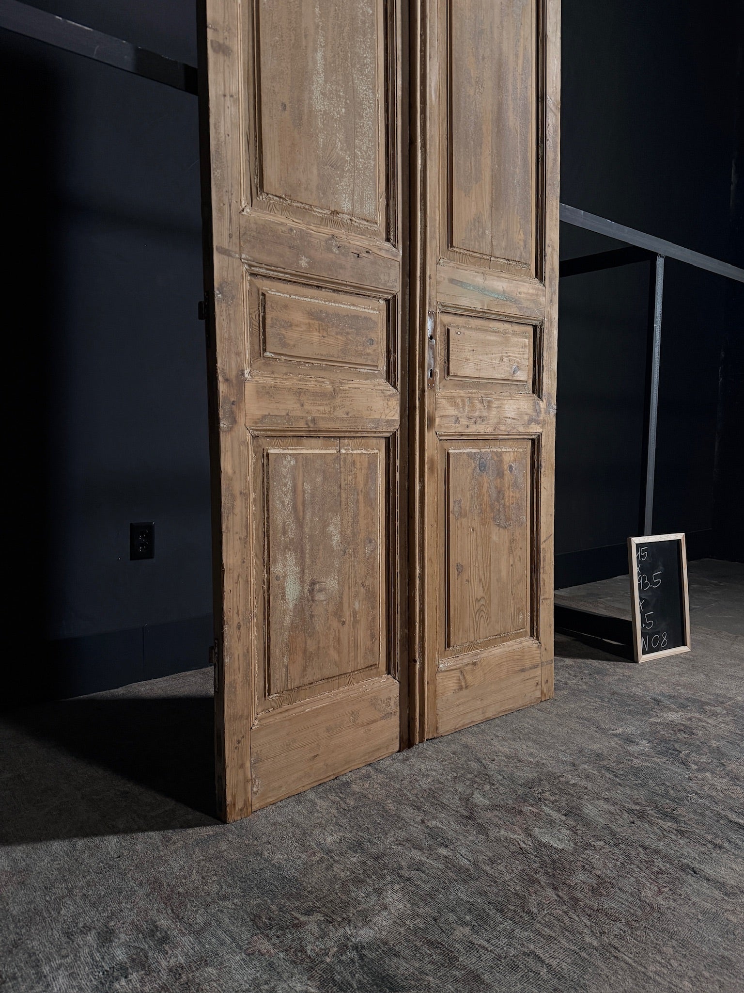 Antique Door - 45x93.5 - N08
