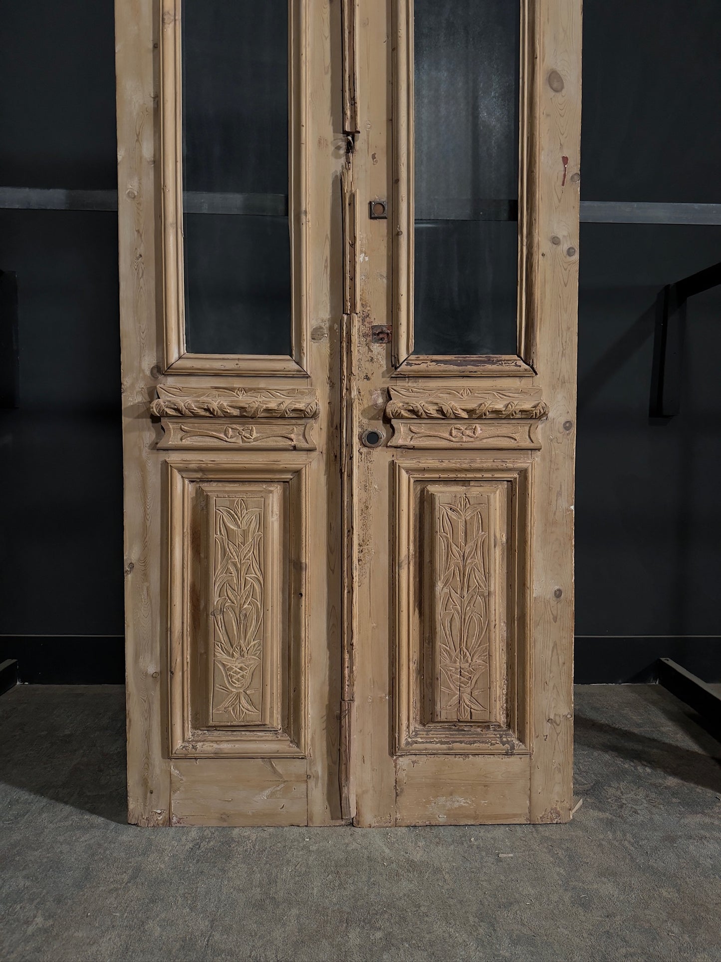 Antique Carved Double Doors - 42.5x96 - N313
