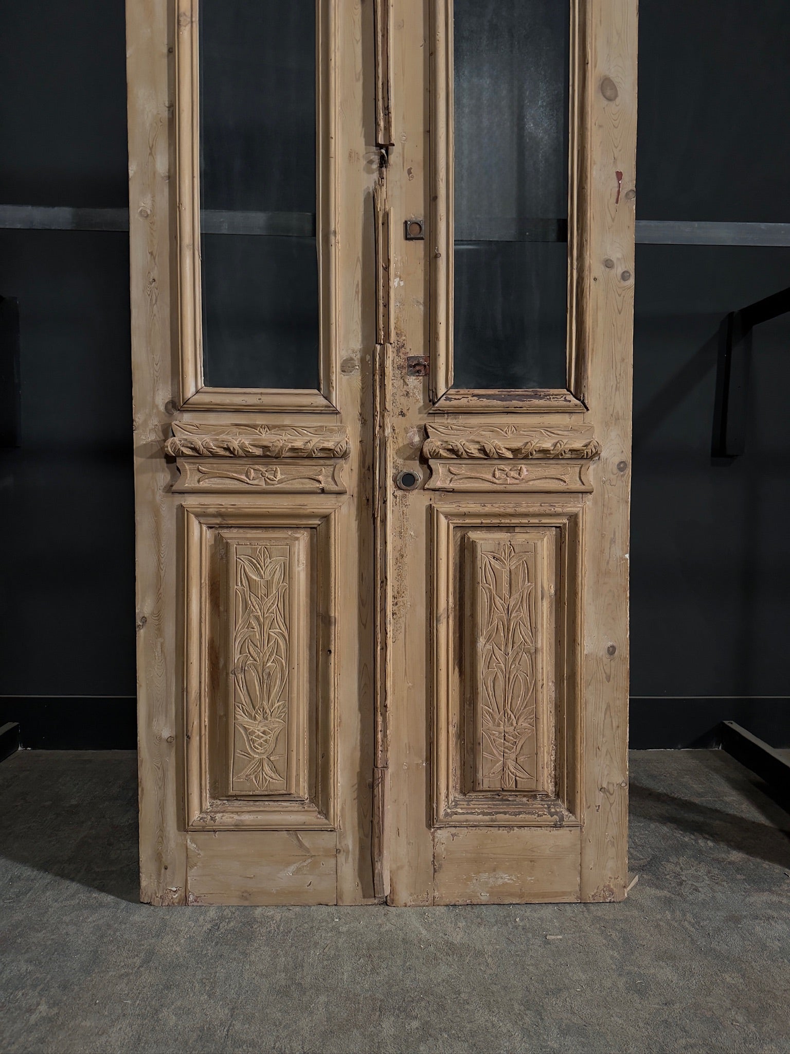 Antique Carved Double Doors - 42.5x96 - N313