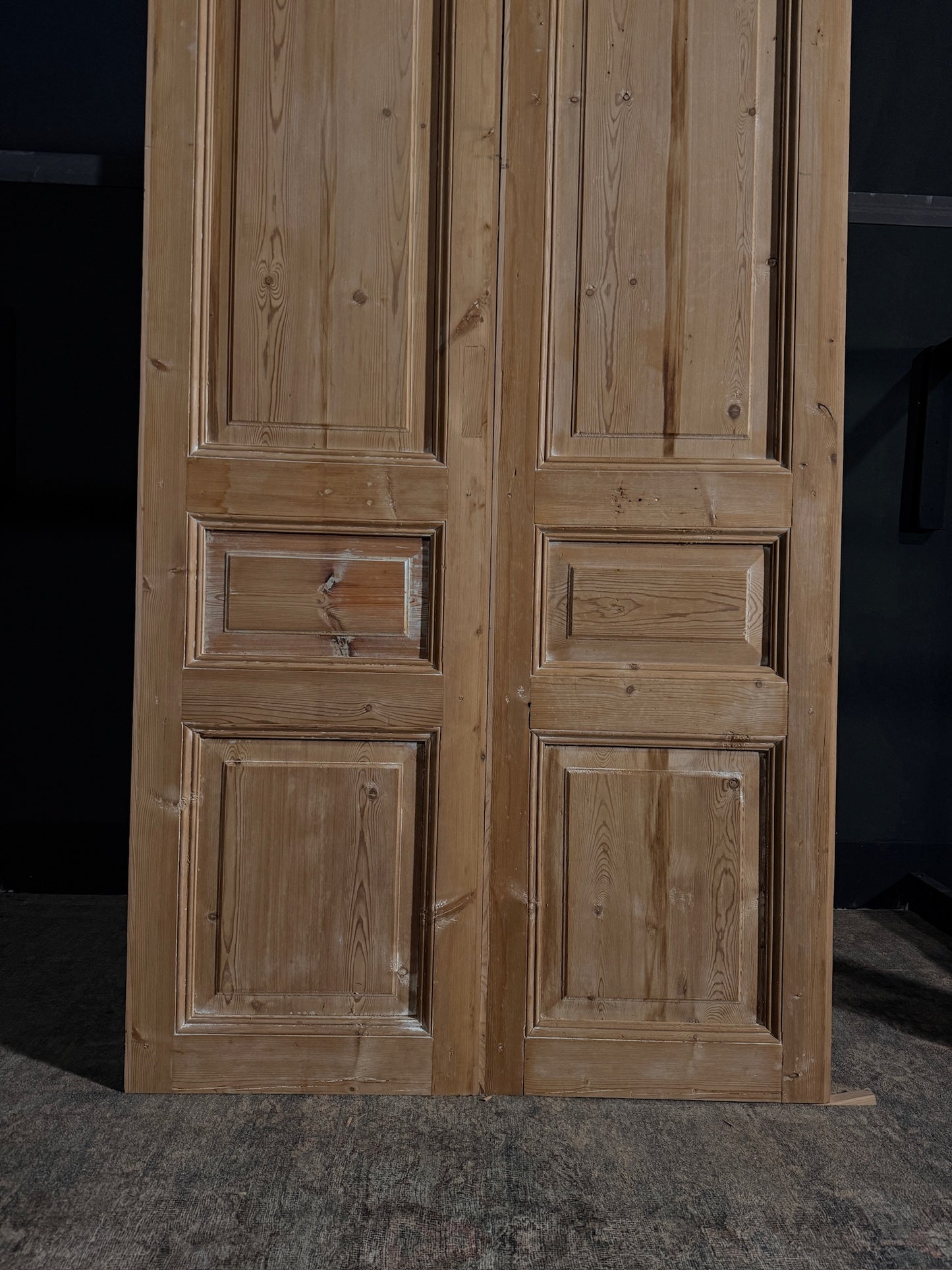 Antique 3 Panel Double Doors - 45x96 - N01