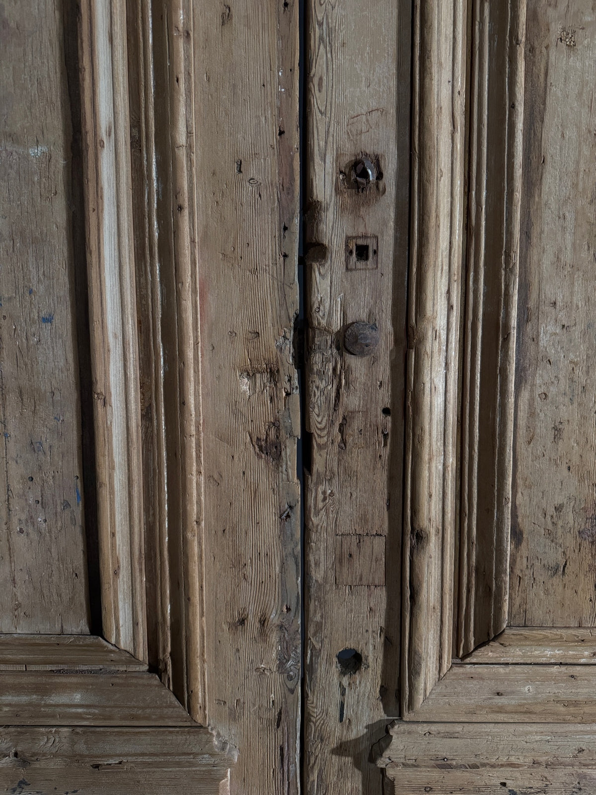 Antique Carved 3 Panel Double Doors - 51.5x104.5 - N544
