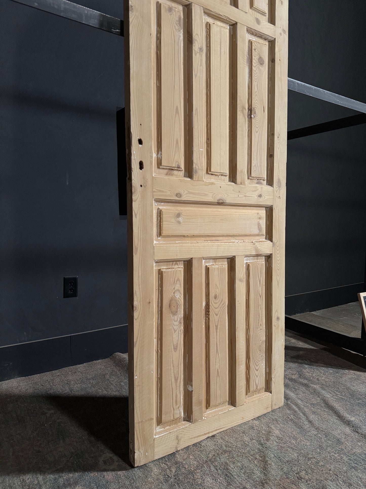 Antique Arched Solid Single Door - 30.25x94 - N125