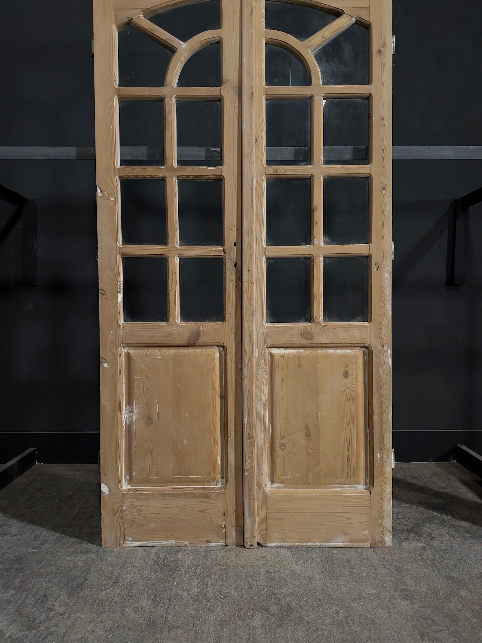 Antique Glass 7 Lite Arched French Doors - 43.5x85 - N289