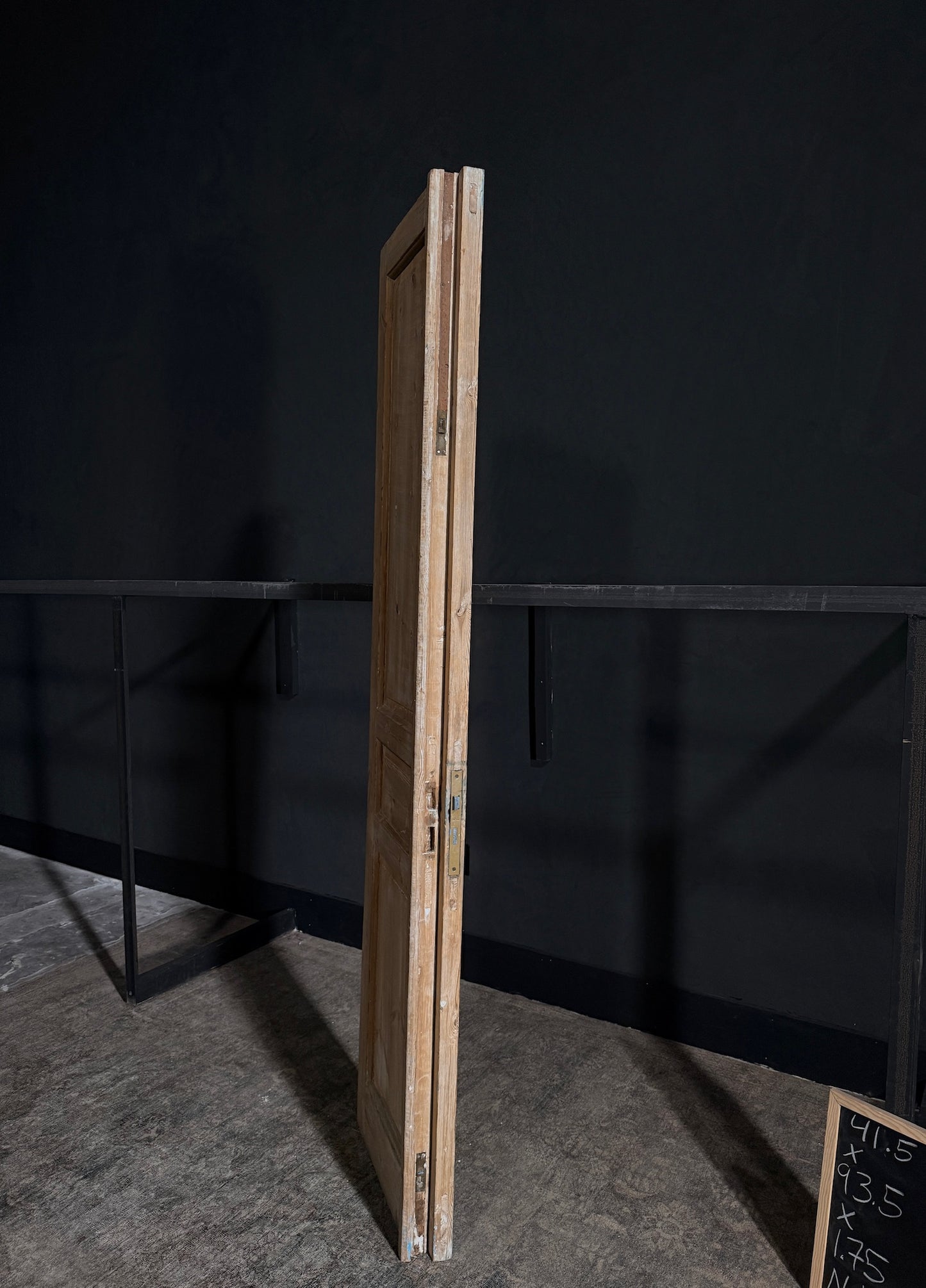 Antique Door - 55x91.5 - N16