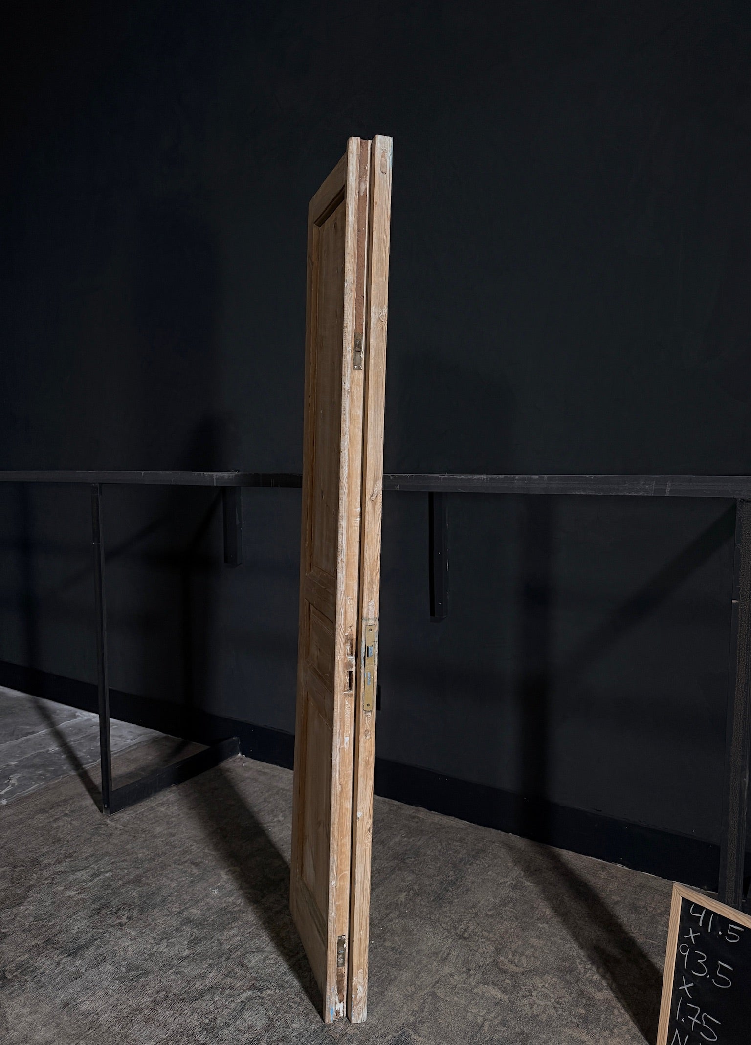 Antique Door - 55x91.5 - N16