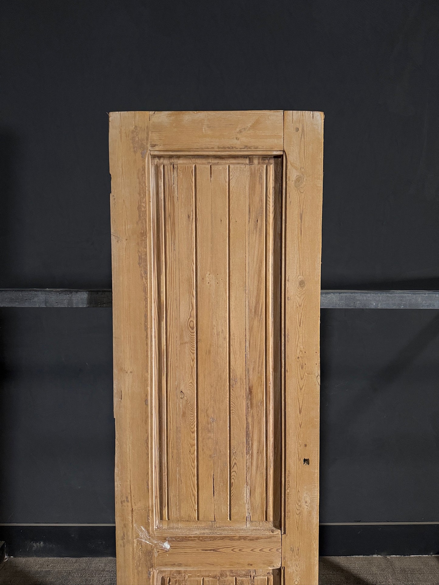 Antique Solid Single Door - 23.5x79.75 - N449