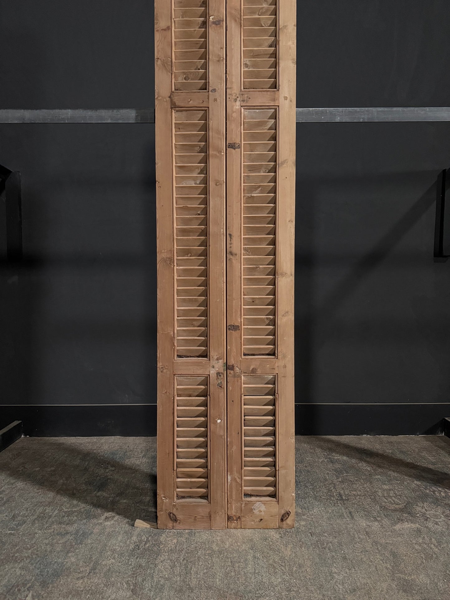 Antique Louvered Double Doors - 19.5x82 - N294