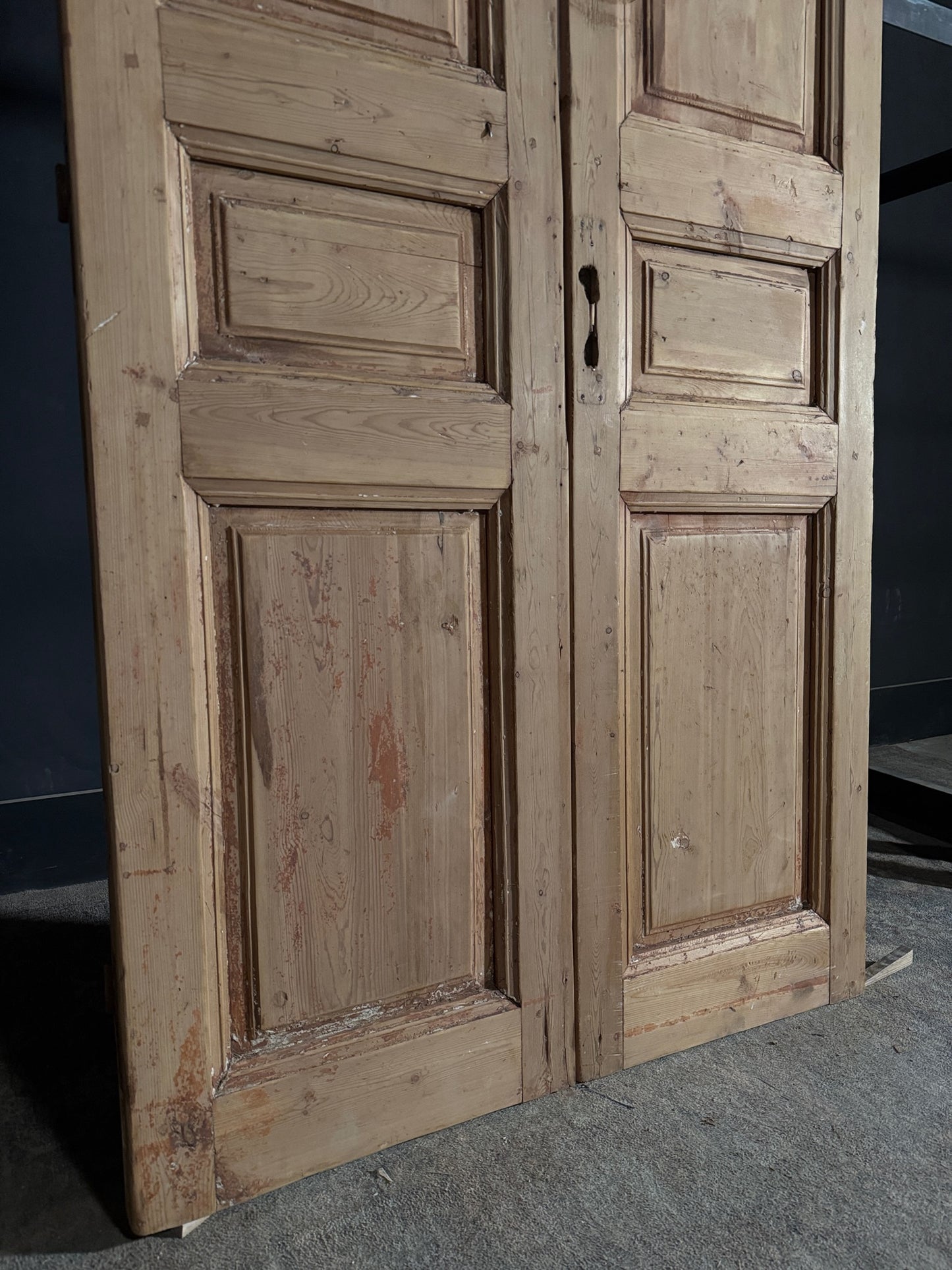 Antique 3 Panel Solid Double Doors - 42.5x95.5 - N535