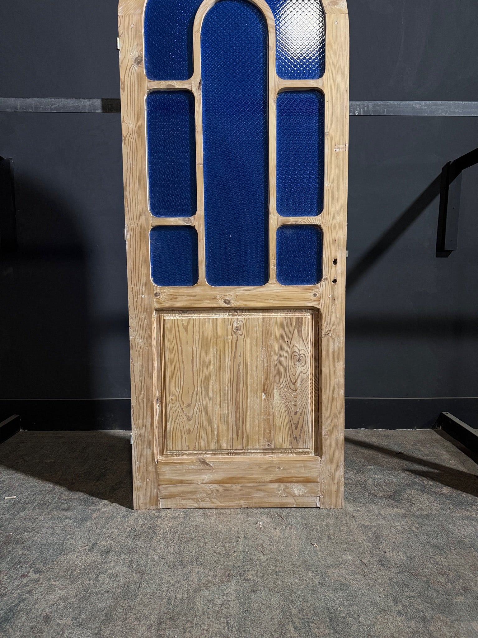 Antique Obscured Glass 7 Lite Arched Single Door - 31.75x83.75 - N264