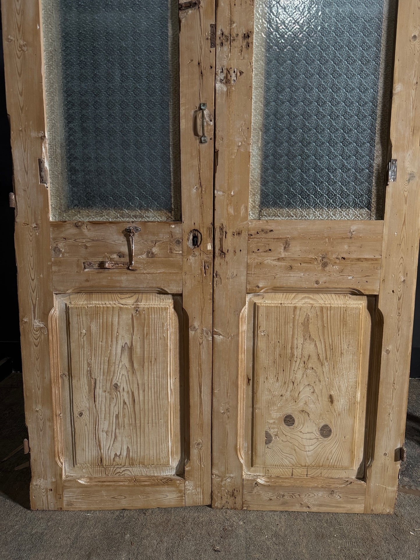 Antique Fluted 1 Lite French Doors - 46.5x87.5 - N628