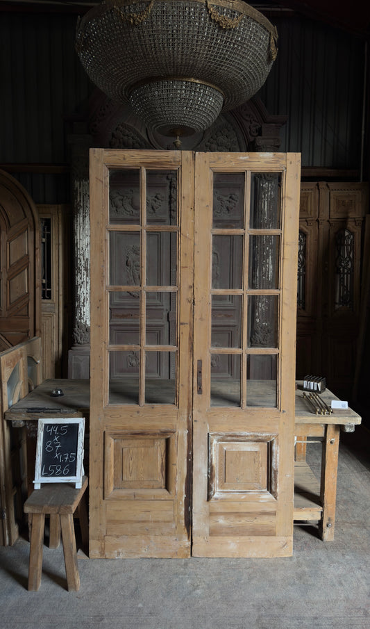Antique Glass 20 Lite French Doors - 44.5x87 - L586