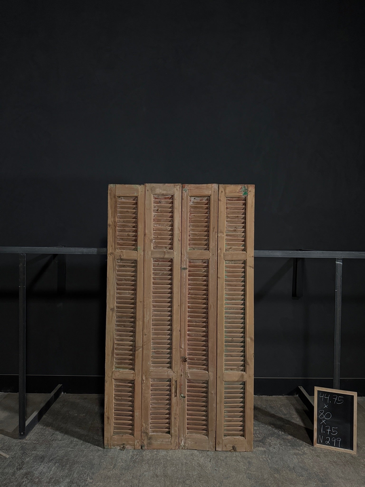 Antique Louvered Bi-Fold Doors - 44.75x80 - N299