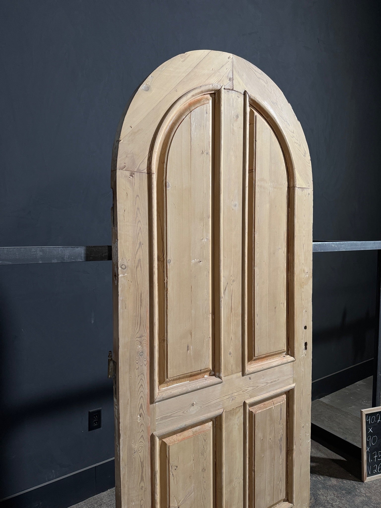 Antique 4 Panel Arched Solid Single Door - 40.25x90 - N267