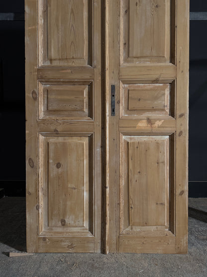 Antique 3 Panel Solid Double Doors - 39.75x92.5 - N565
