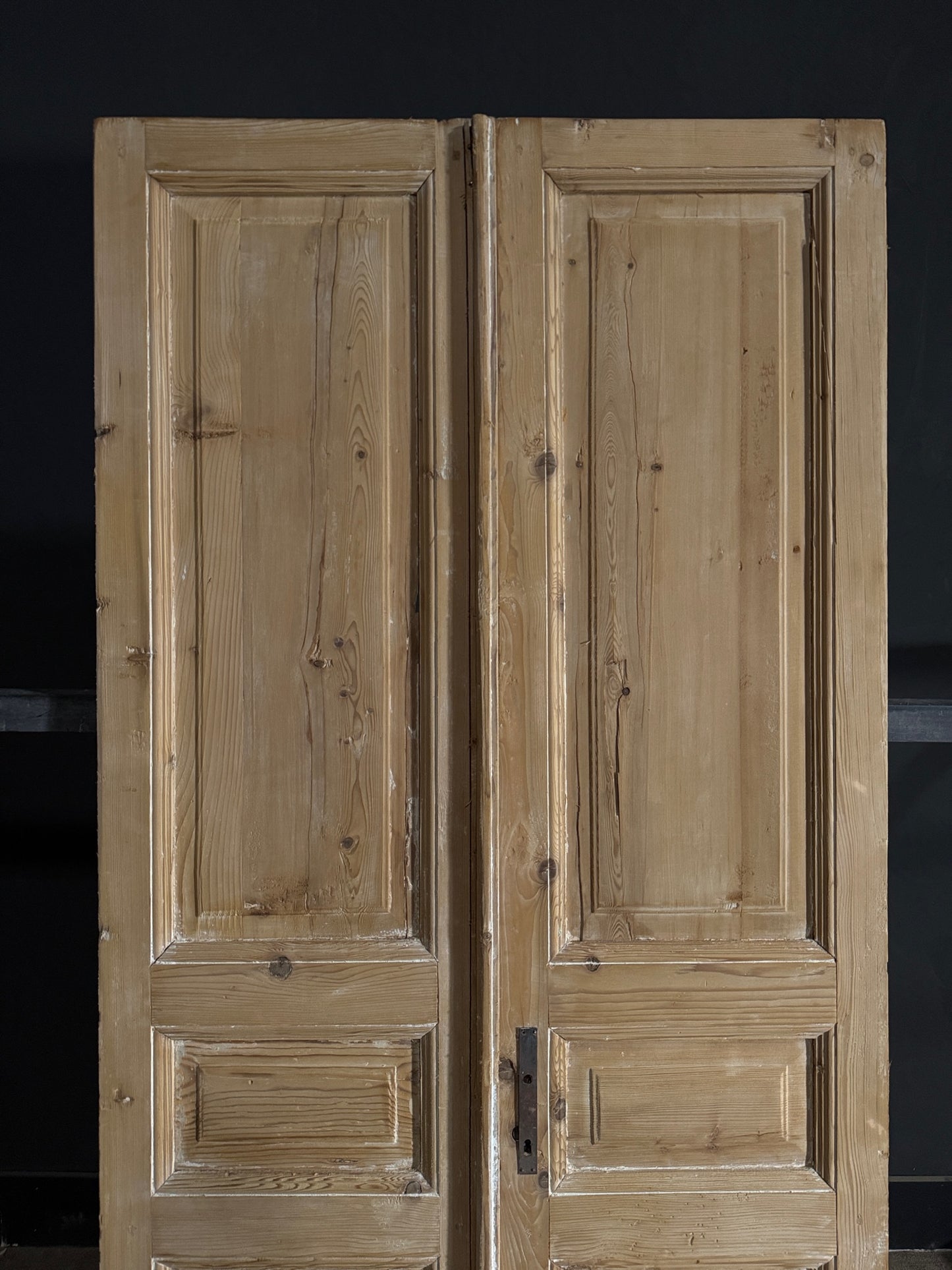Antique Solid Double Doors - 40.75x90.5 - N563