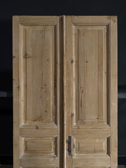 Antique Solid Double Doors - 40.75x90.5 - N563