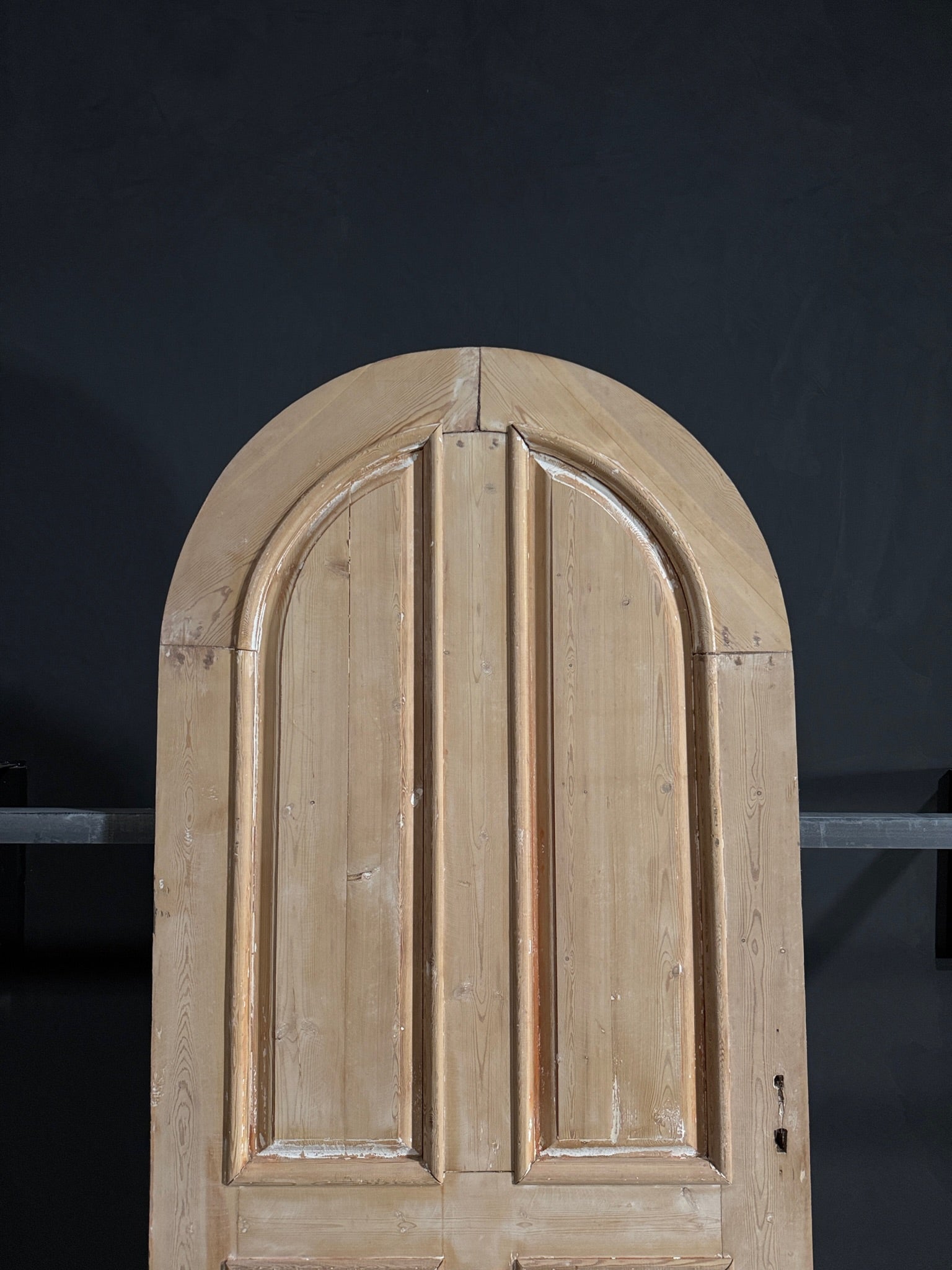 Antique 4 Panel Arched Solid Single Door - 40.25x90 - W150