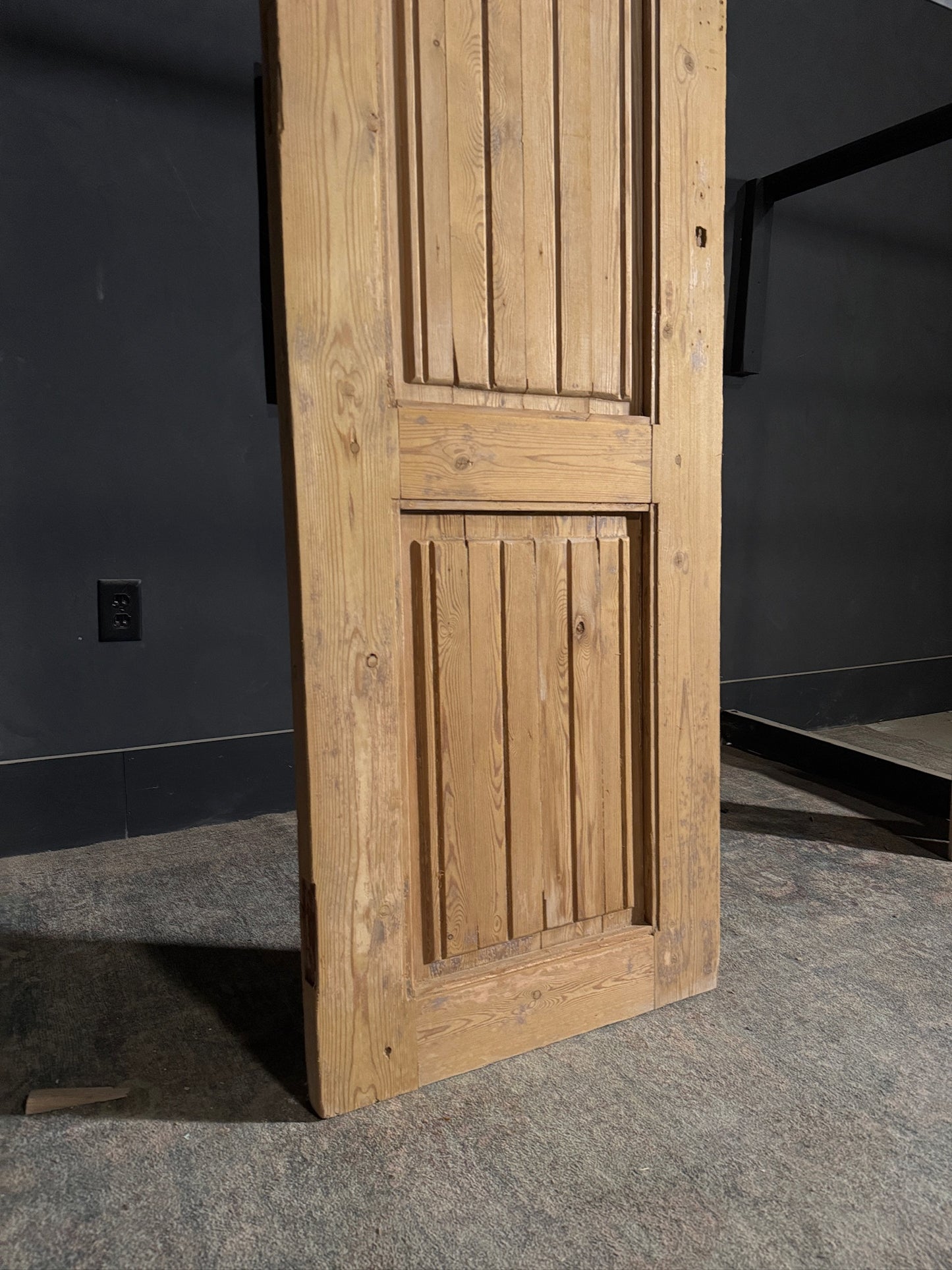 Antique Fluted 2 Panel Single Door - 23.5x78.5 - N451