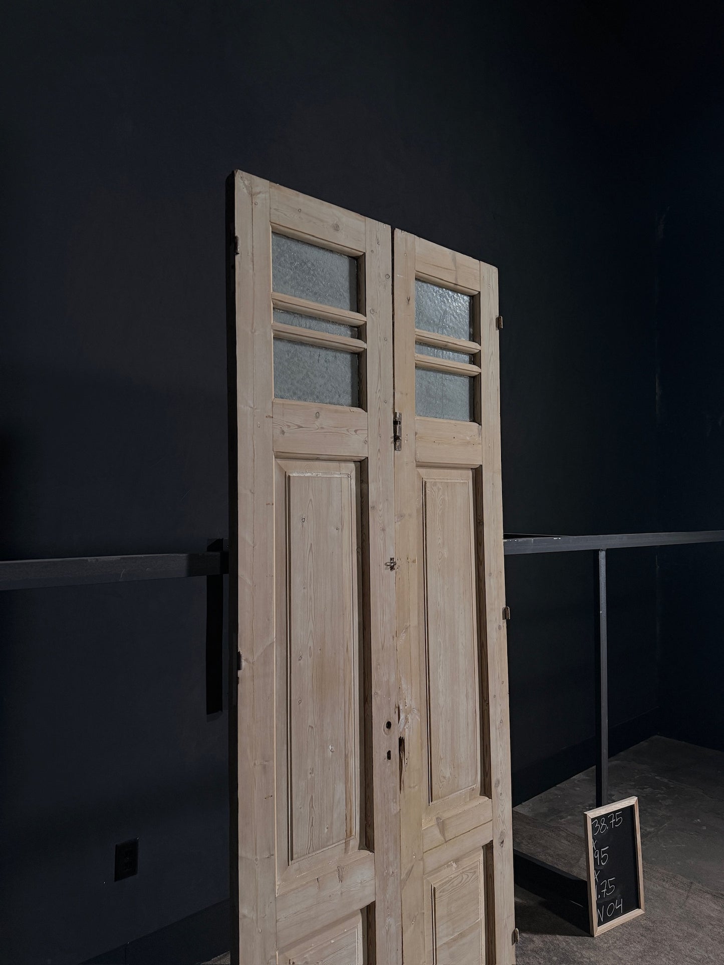 Antique Door - 38.75x95 - N04