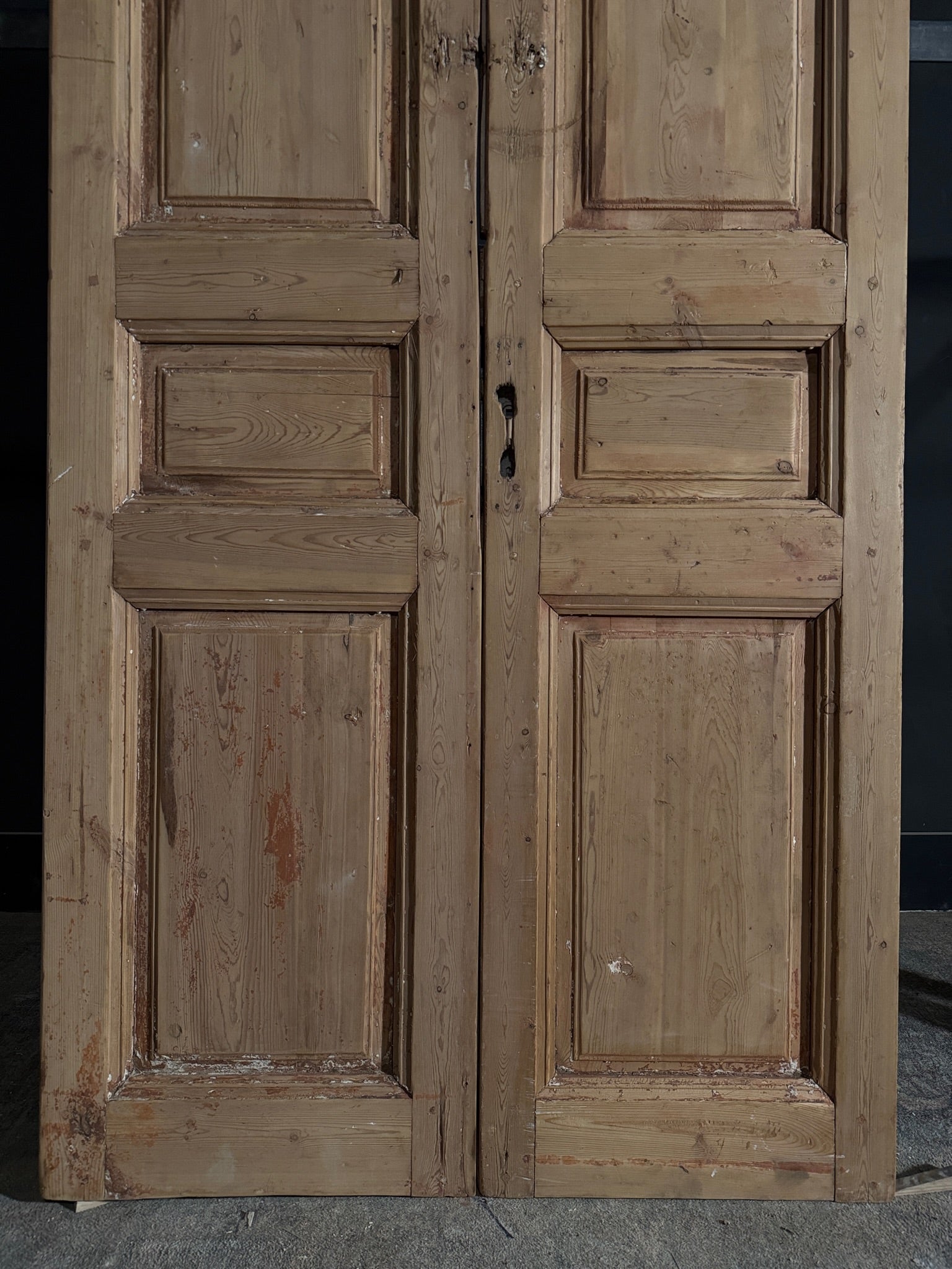Antique 3 Panel Solid Double Doors - 42.5x95.5 - N535