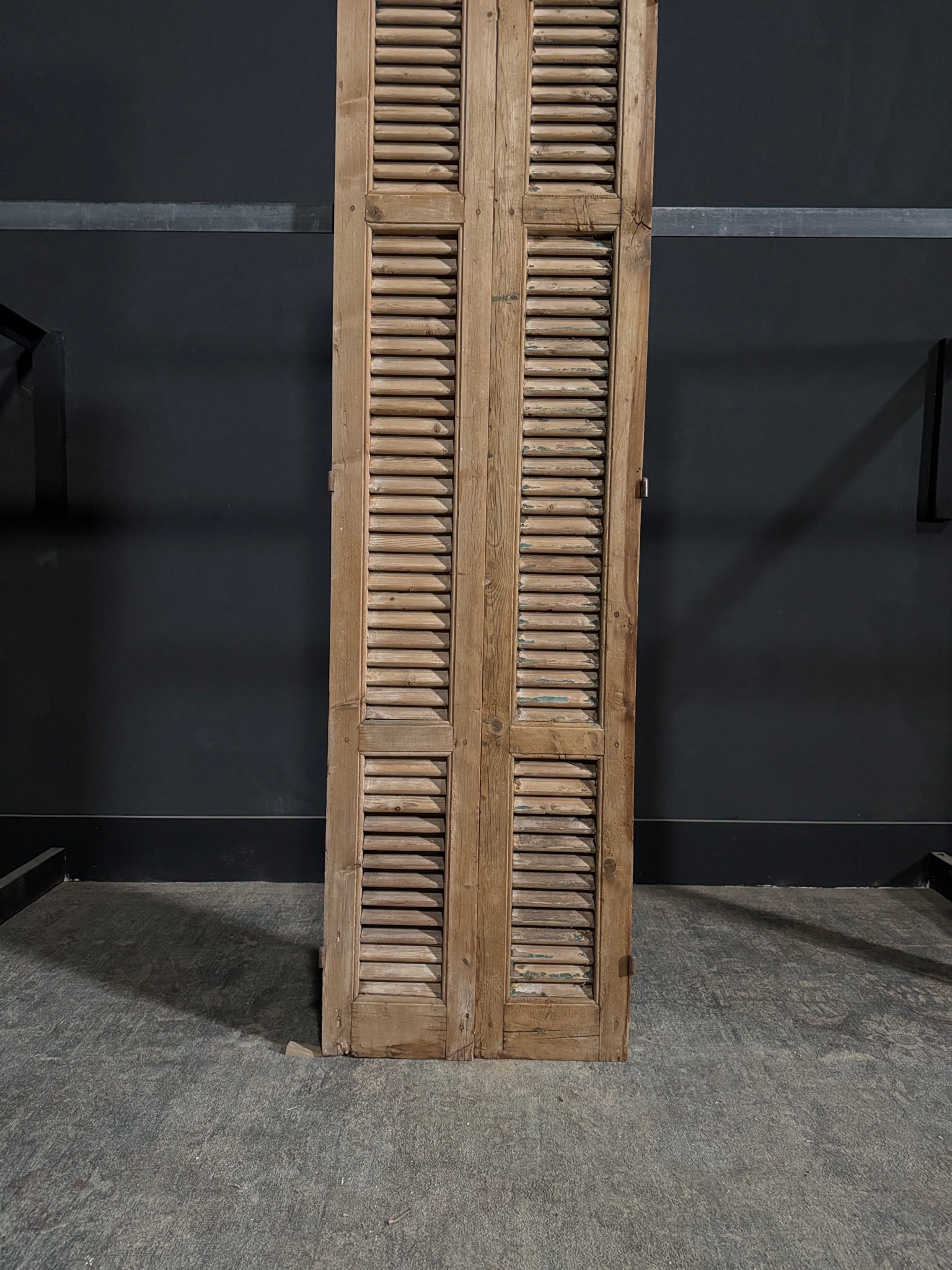 Antique Louvered Double Doors - 21.5x79.25 - N293