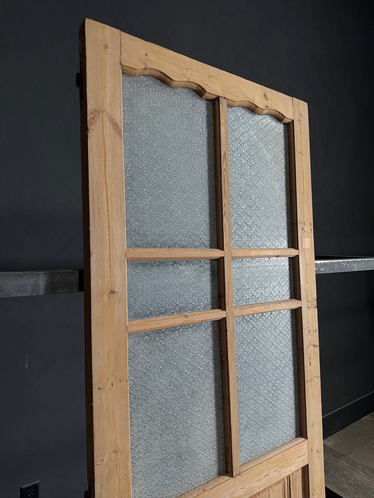 Antique Fluted 6 Lite Single Door - 32.75x82.75 - N436