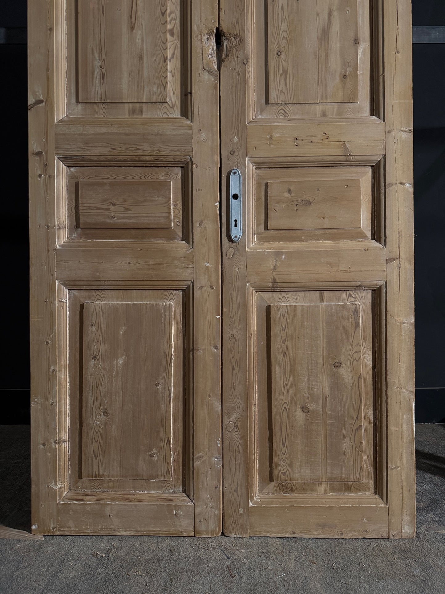 Antique 3 Panel Solid Double Doors - 44.25x95.25 - N567