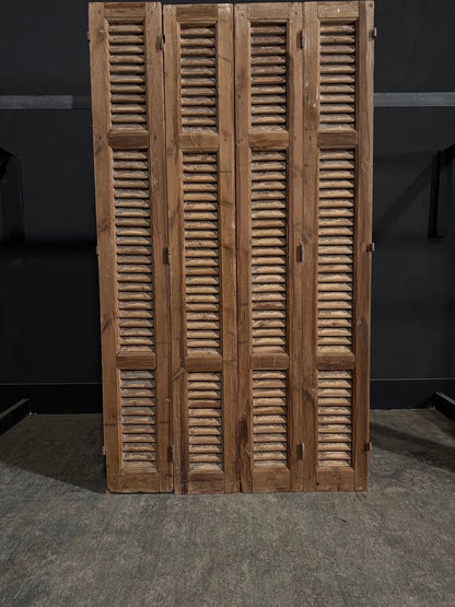 Antique Louvered 3 Panel Bi-Fold Doors - 40x71.5 - N305