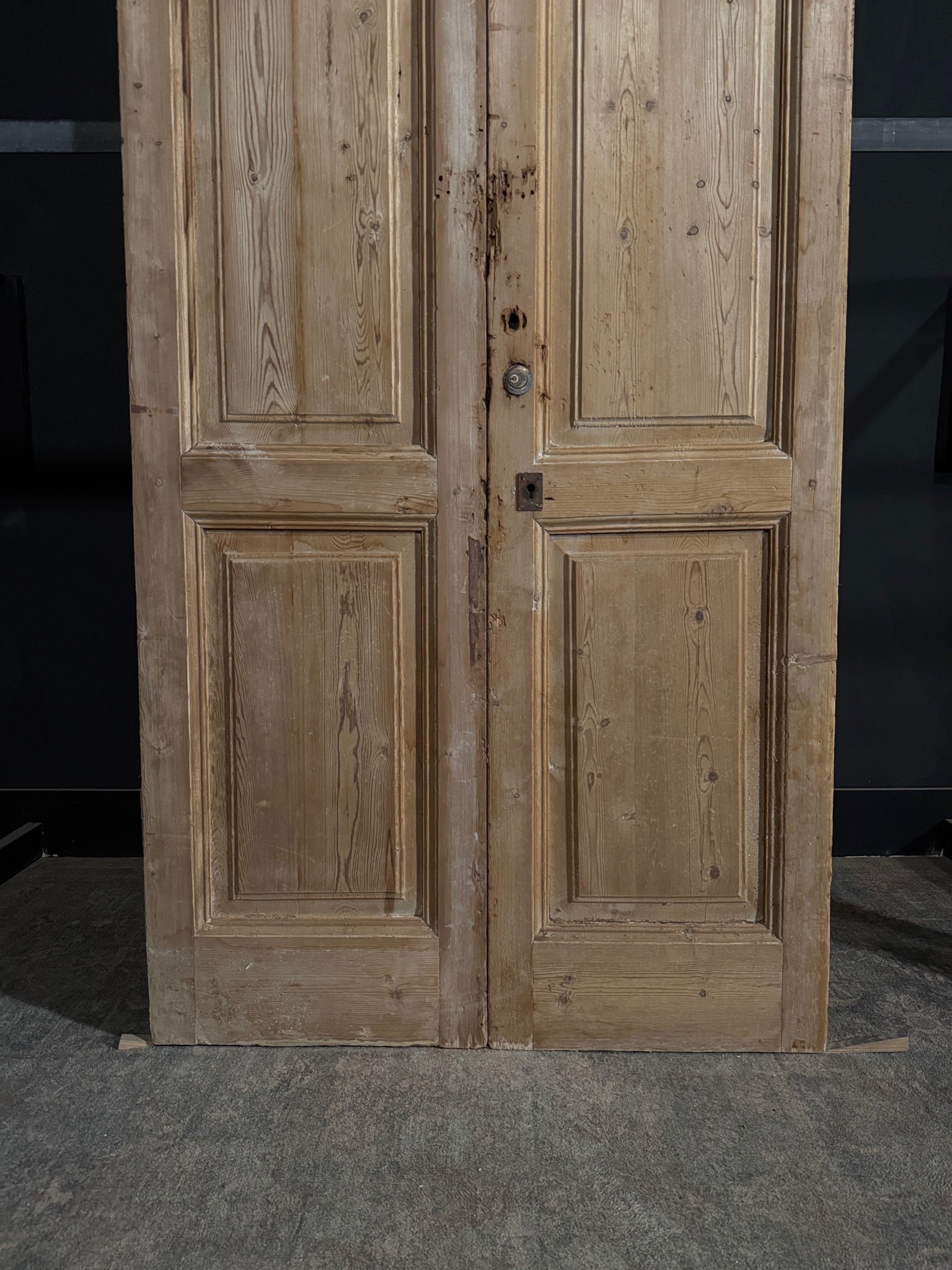 Antique Solid Double Doors - 45.5x106 - N351