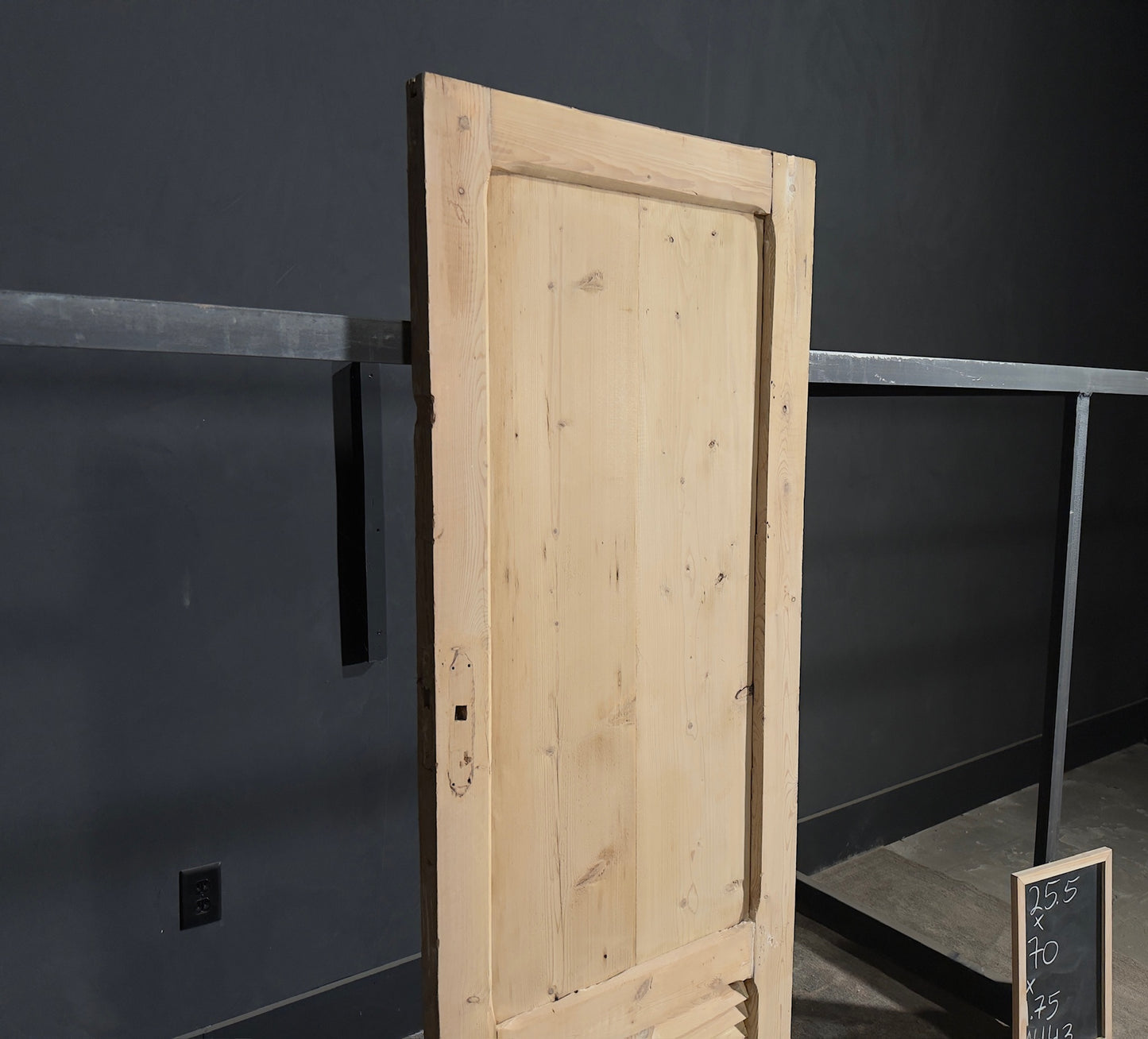 Antique Louvered 1 Panel Single Door - 25.5x70 - N143
