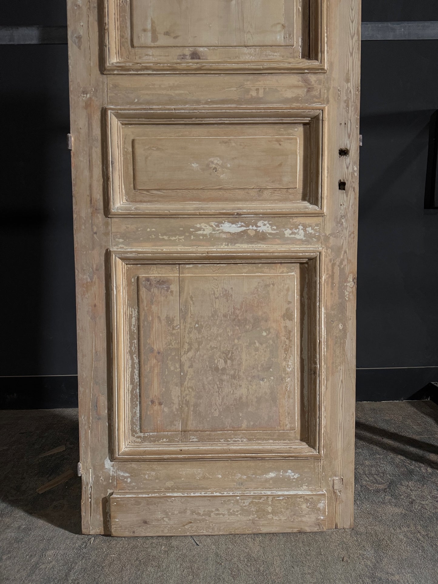 Antique 3 Panel Solid Single Door - 32.5x87.5 - N537