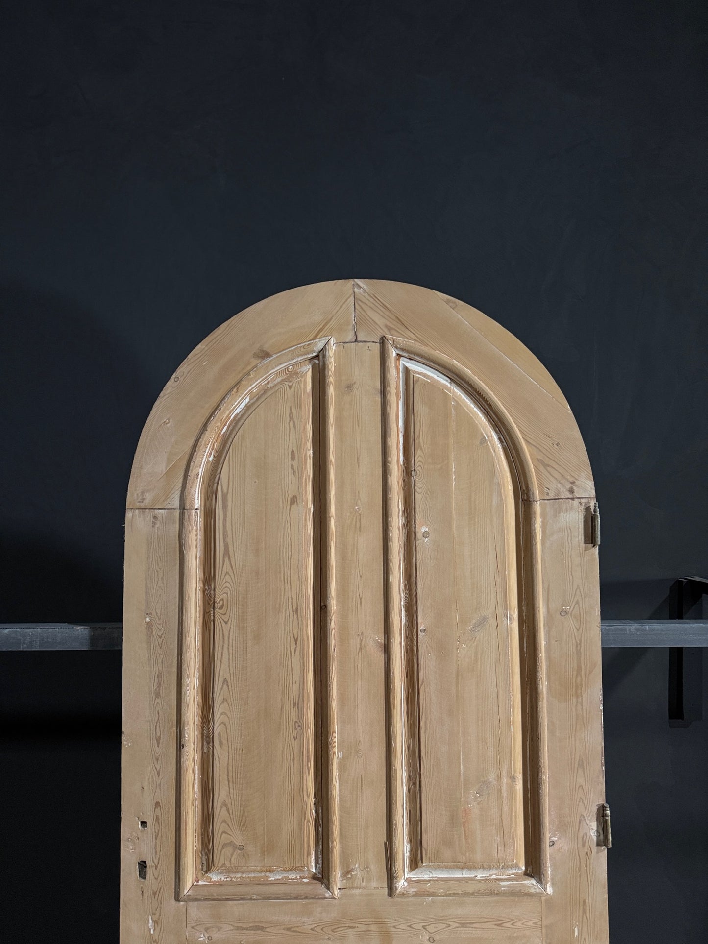 Antique 4 Panel Arched Solid Single Door - 40.25x90 - W150
