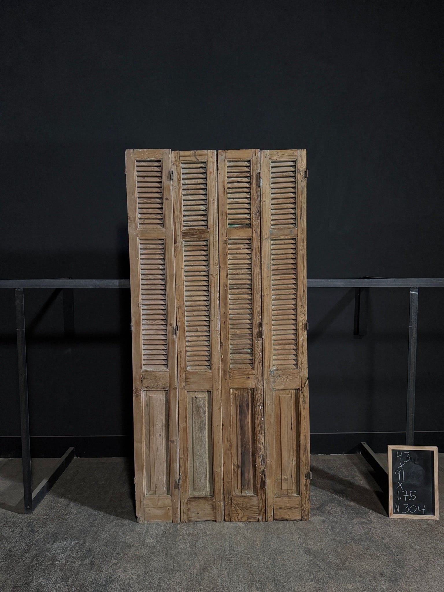 Antique Louvered 3 Panel Bi-Fold Doors - 43x91 - N304