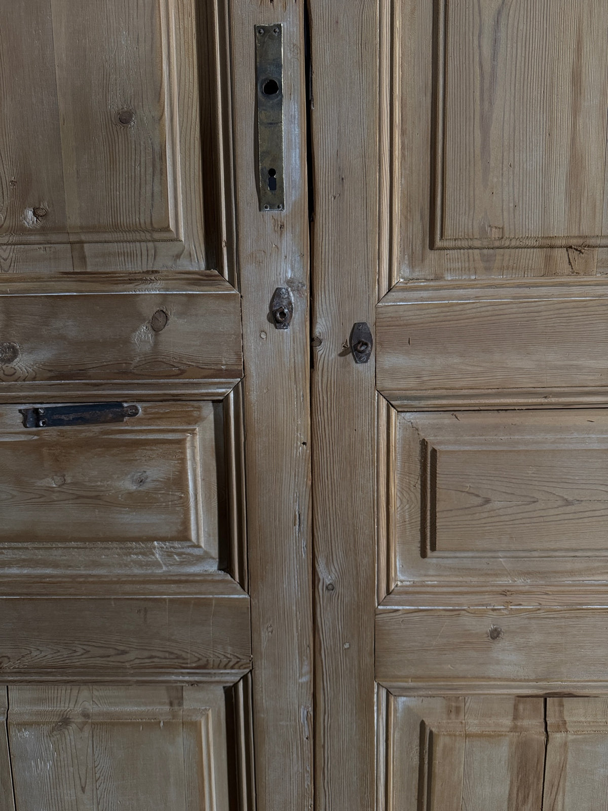 Antique 4 Panel Solid Double Doors - 43.5x102.5 - N530
