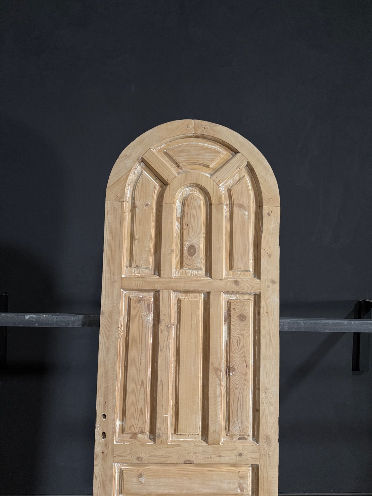 Antique Arched Solid Single Door - 30.25x94 - N125