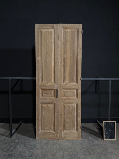 Antique 3 Panel Solid Double Doors - 43.25x109.5 - N333