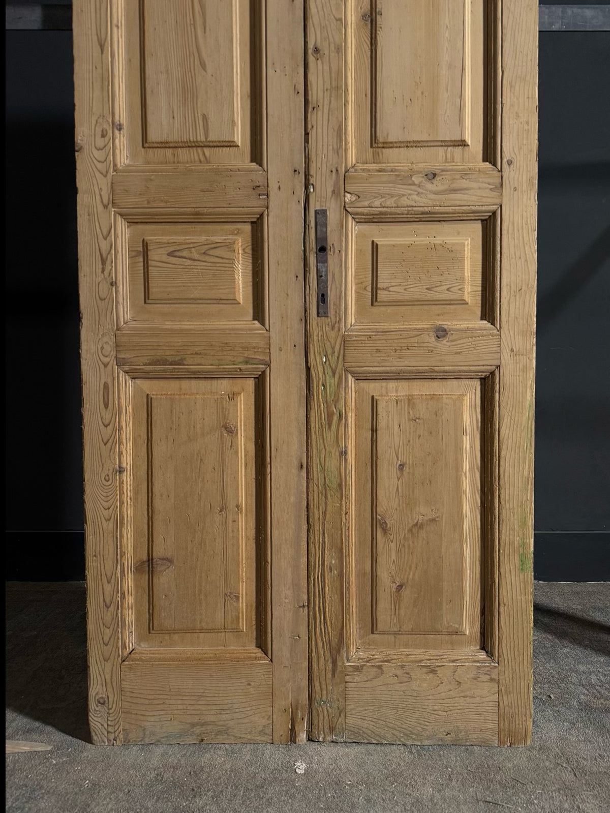 Antique 4 Panel Solid Double Doors - 36.25x88.5 - N638