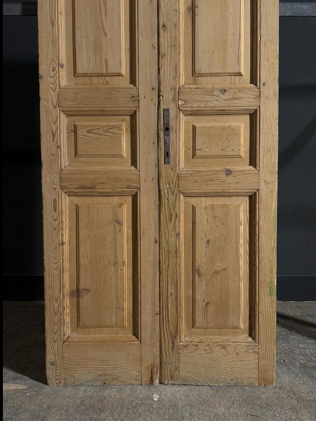 Antique 4 Panel Solid Double Doors - 36.25x88.5 - N638
