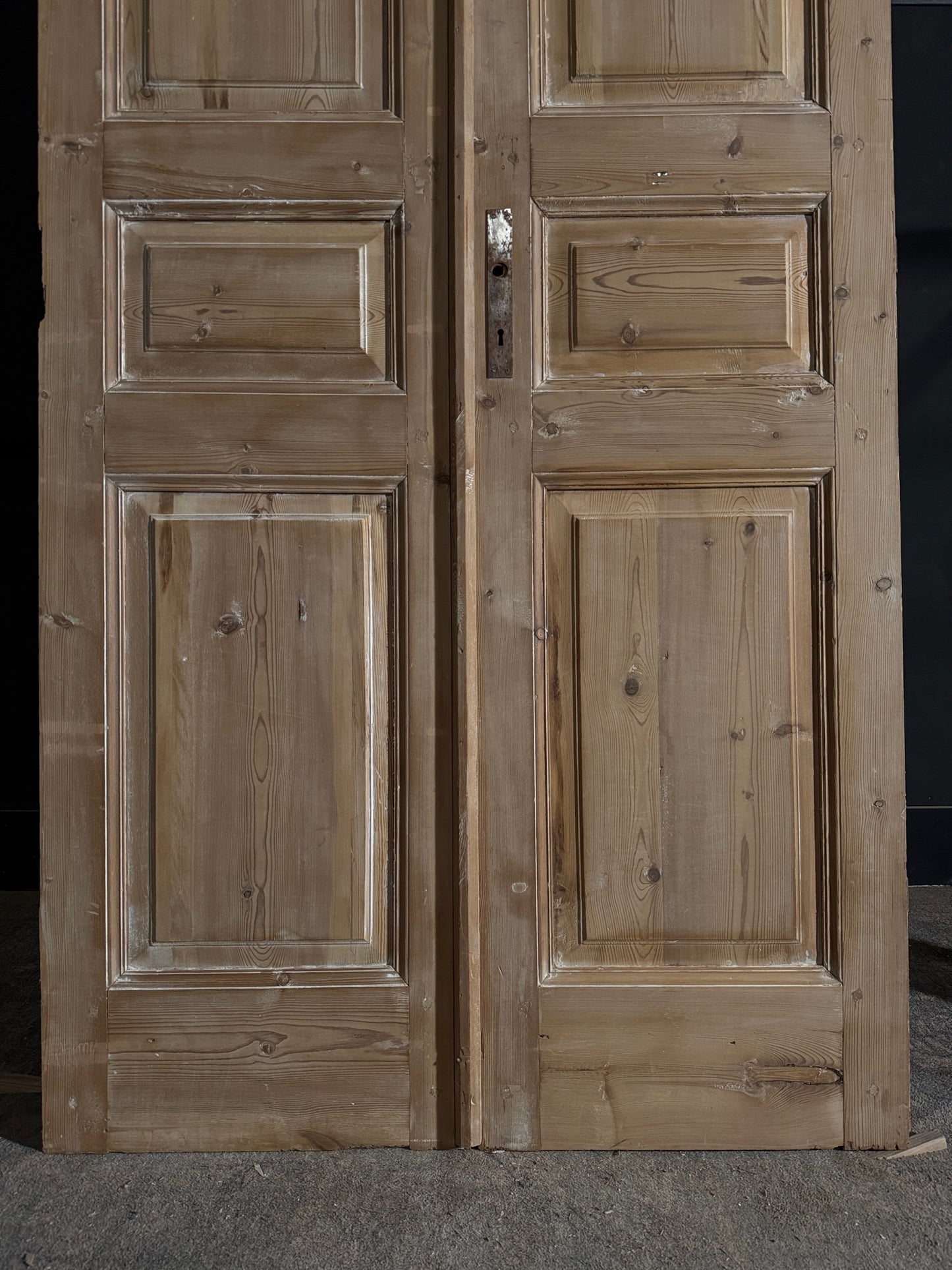 Antique Solid Double Doors - 42.5x98.5 - N557