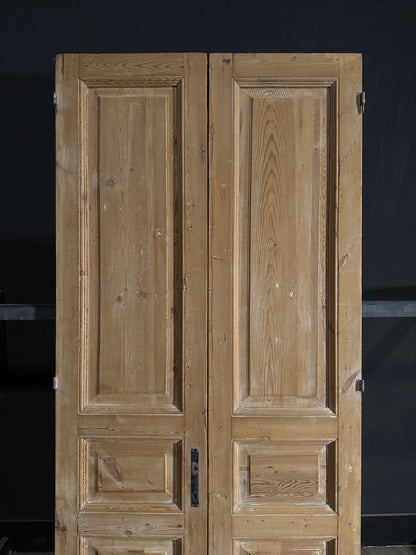 Antique 3 Panel Solid Double Doors - 39.75x92.5 - N565