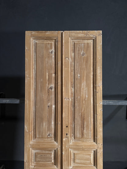 Antique 3 Panel Solid Double Doors - 36.25x92.5 - N616