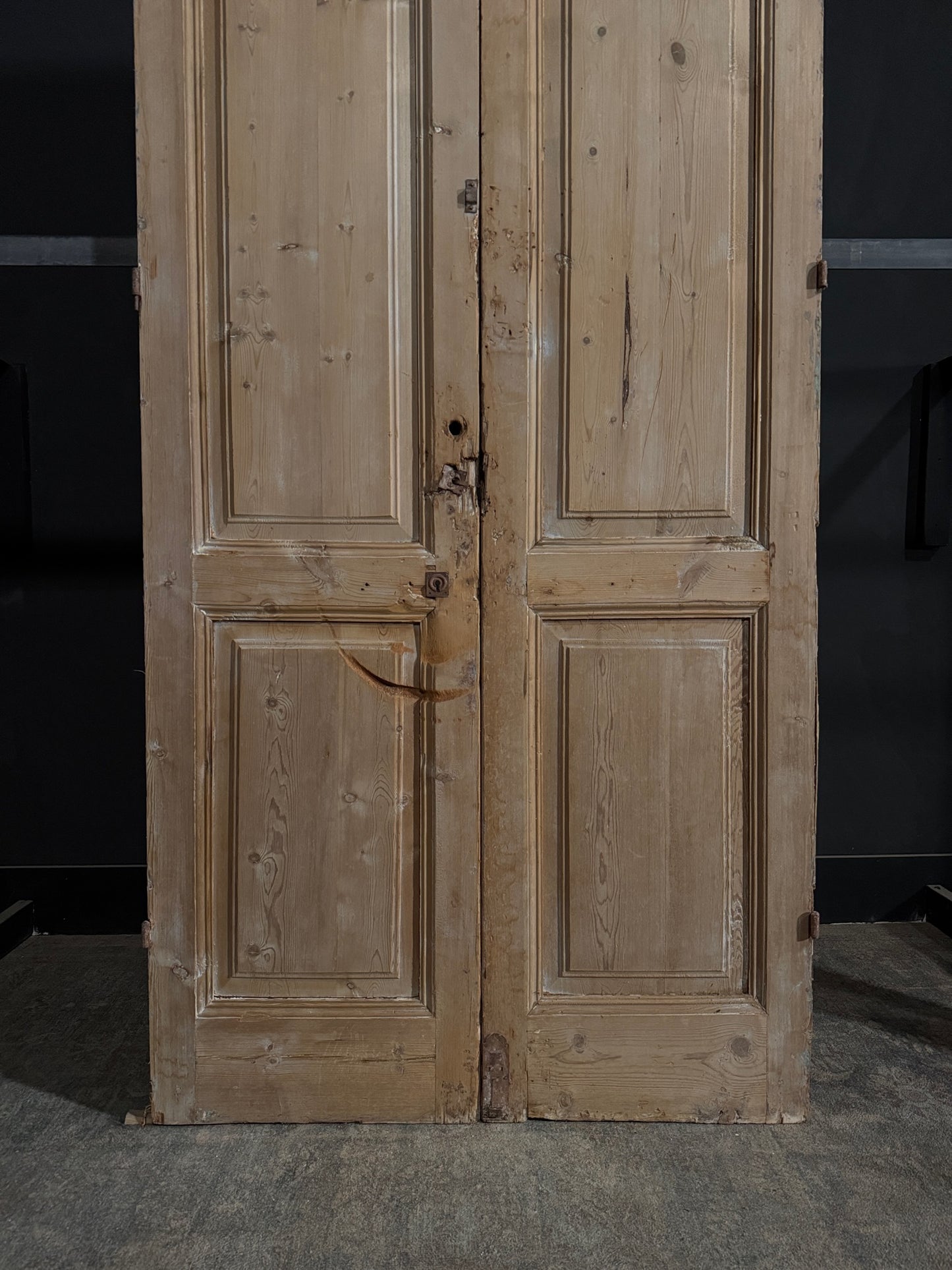 Antique Solid Double Doors - 45.5x106 - N351