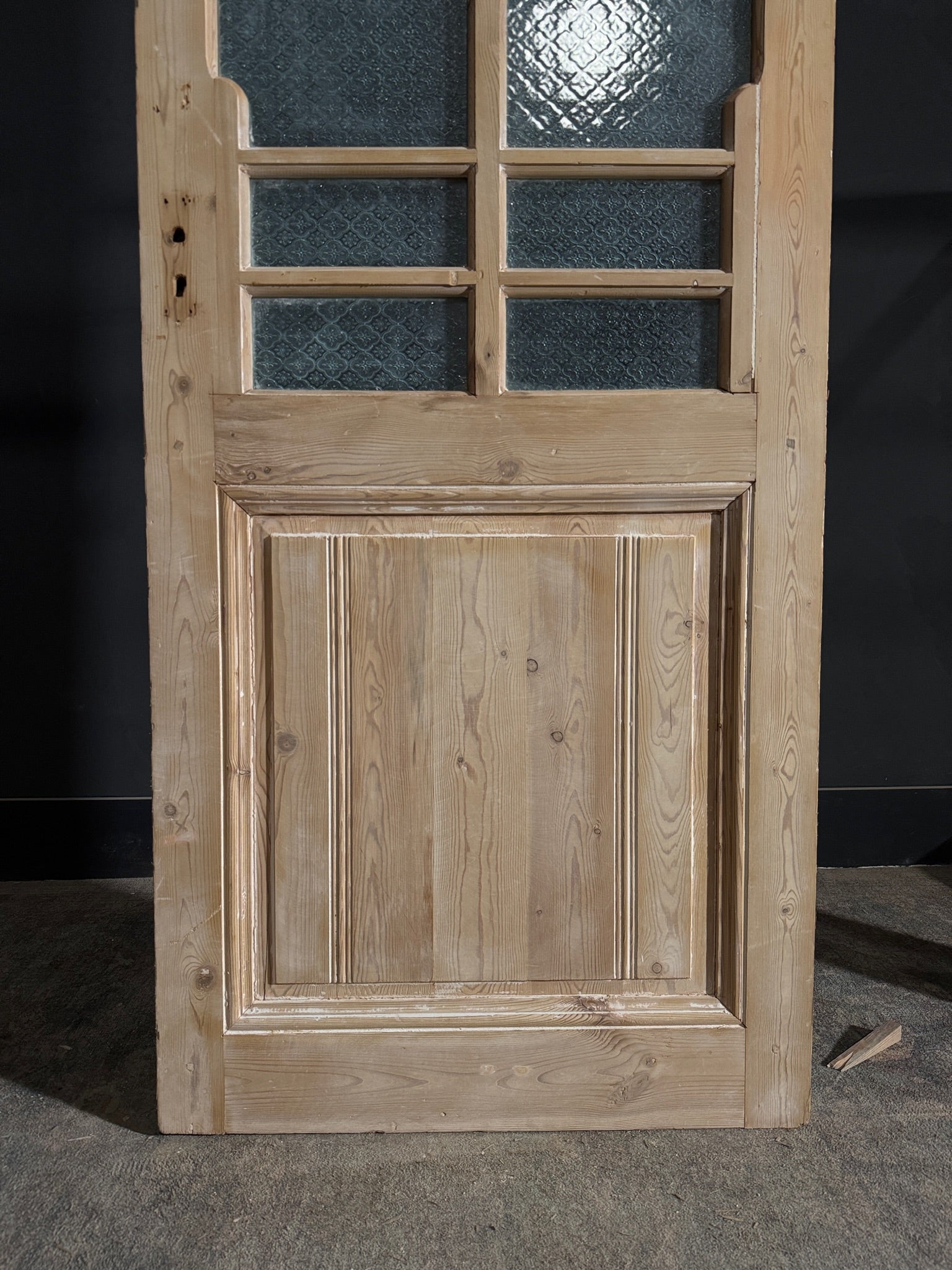 Antique Fluted 6 Lite Single Door - 32.25x77.75 - N428