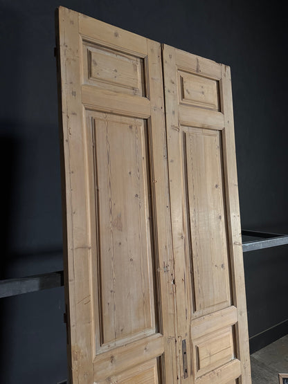 Antique 3 Panel Solid Double Doors - 43.25x104.25 - N528