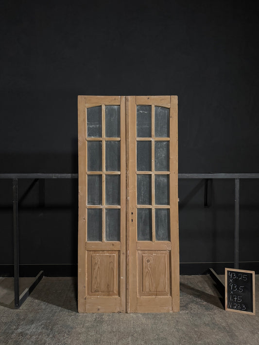 Antique Arched Solid Double Doors - 43.25x93.5 - N283