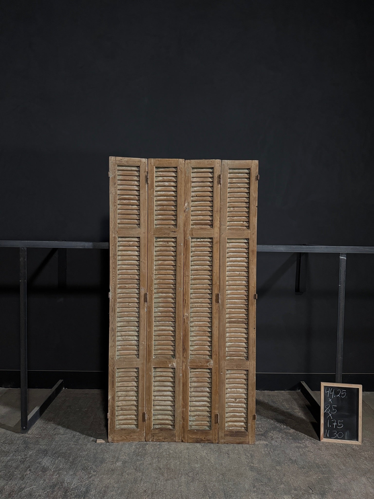 Antique Louvered 3 Panel Bi-Fold Doors - 44.25x85 - N301