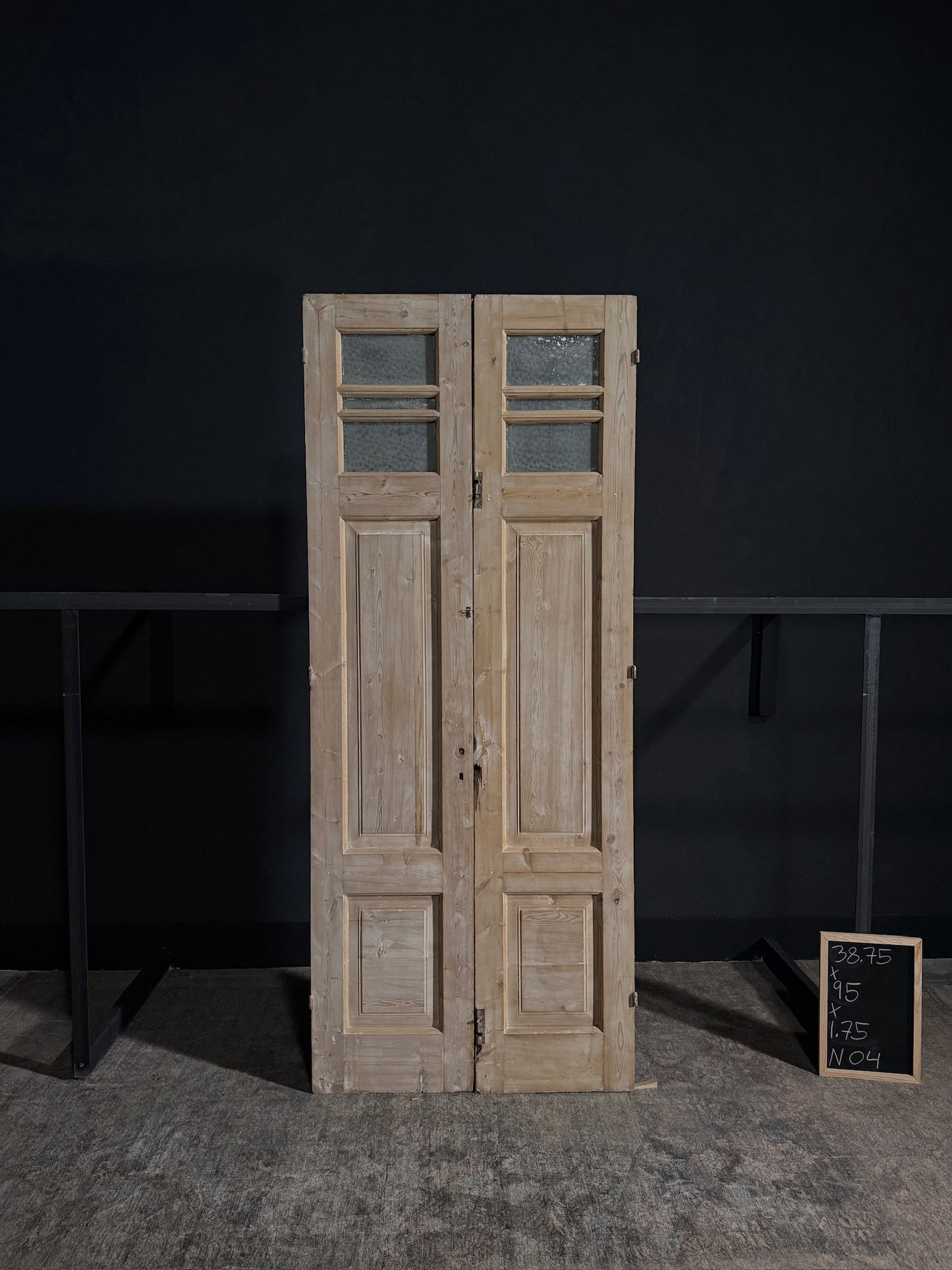 Antique Door - 38.75x95 - N04